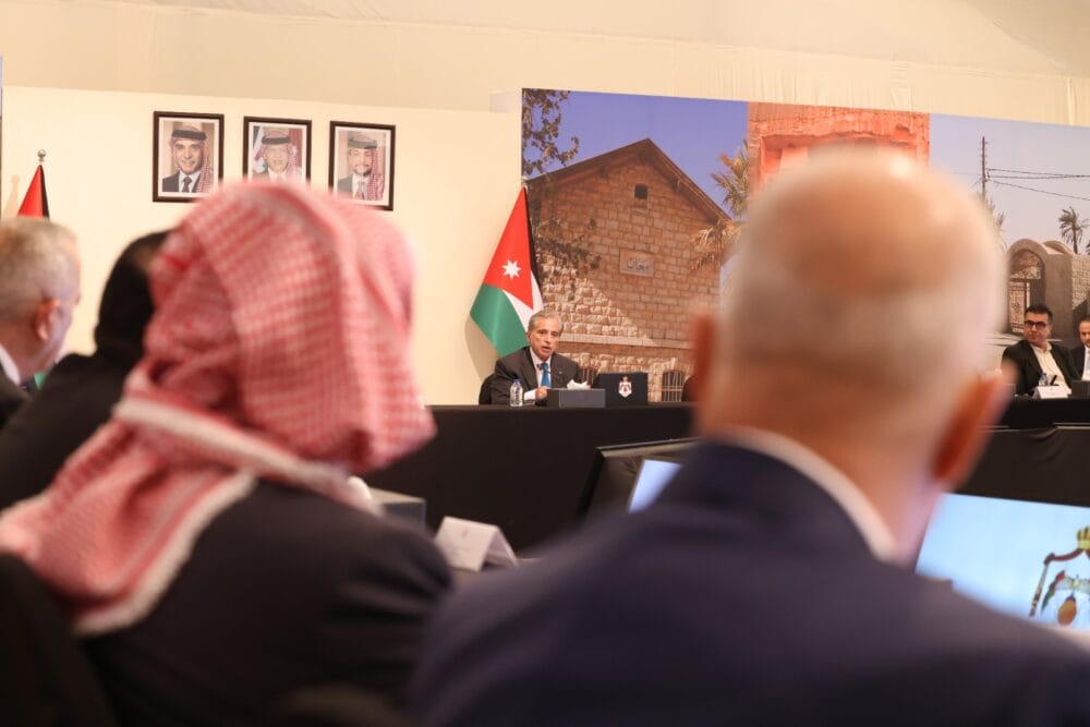 الحكومة تتخذ عددا من القرارات في جلستها الشهرية الميدانية من معان – تفاصيل