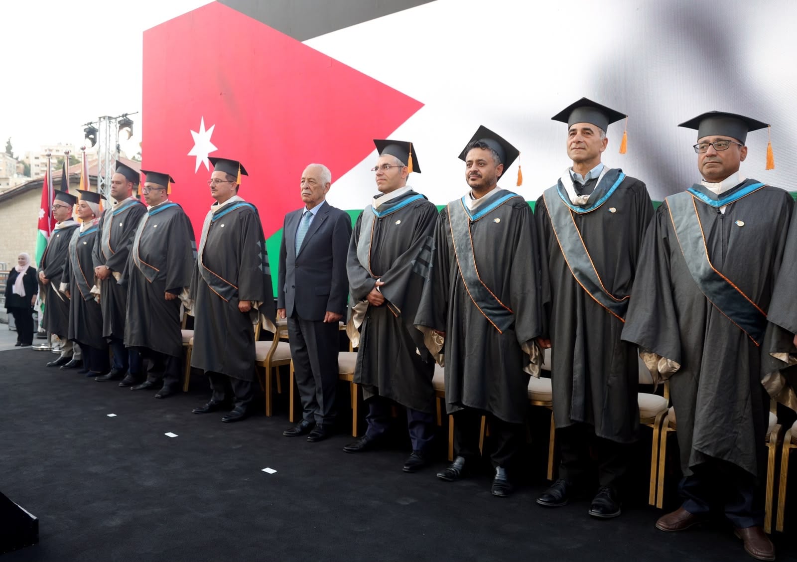 العيسوي يرعى تخريج «فوج الحكمة» من طلبة الدراسات العليا بالألمانية الأردنية